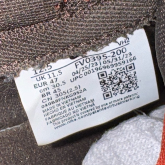 NIKE DUNK LOW RED PANDA - Picture 5 of 7